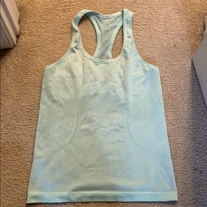 Lululemon Run Swiftly Tank size 6